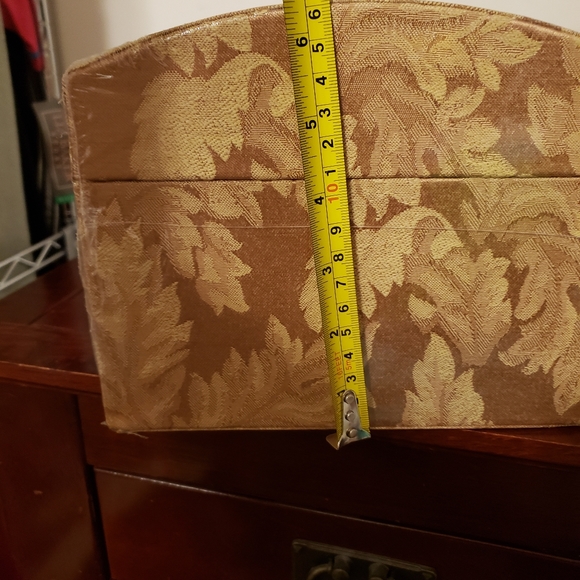 Secretary Keepsake Chest - Picture 4 of 10